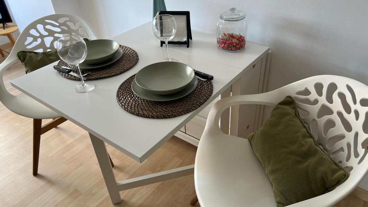 Love Rent4 Malaga Pacifico Εξωτερικό φωτογραφία